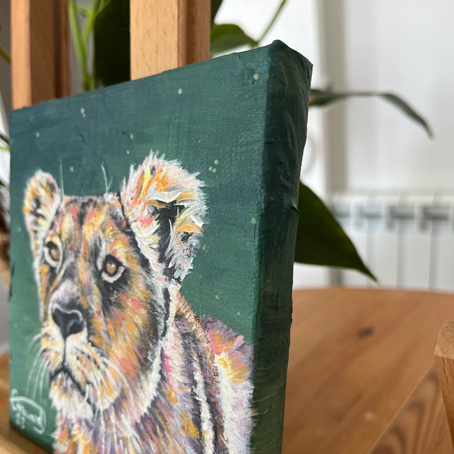 Savhuti the lioness - ORIGINAL PAINTING 15x15cm